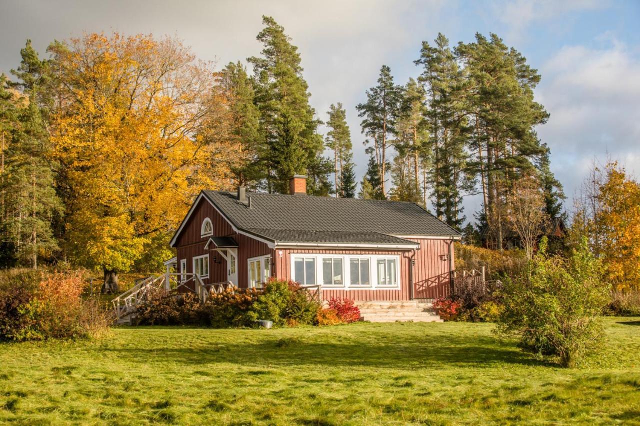 Villa Persas Kristinehamn Esterno foto