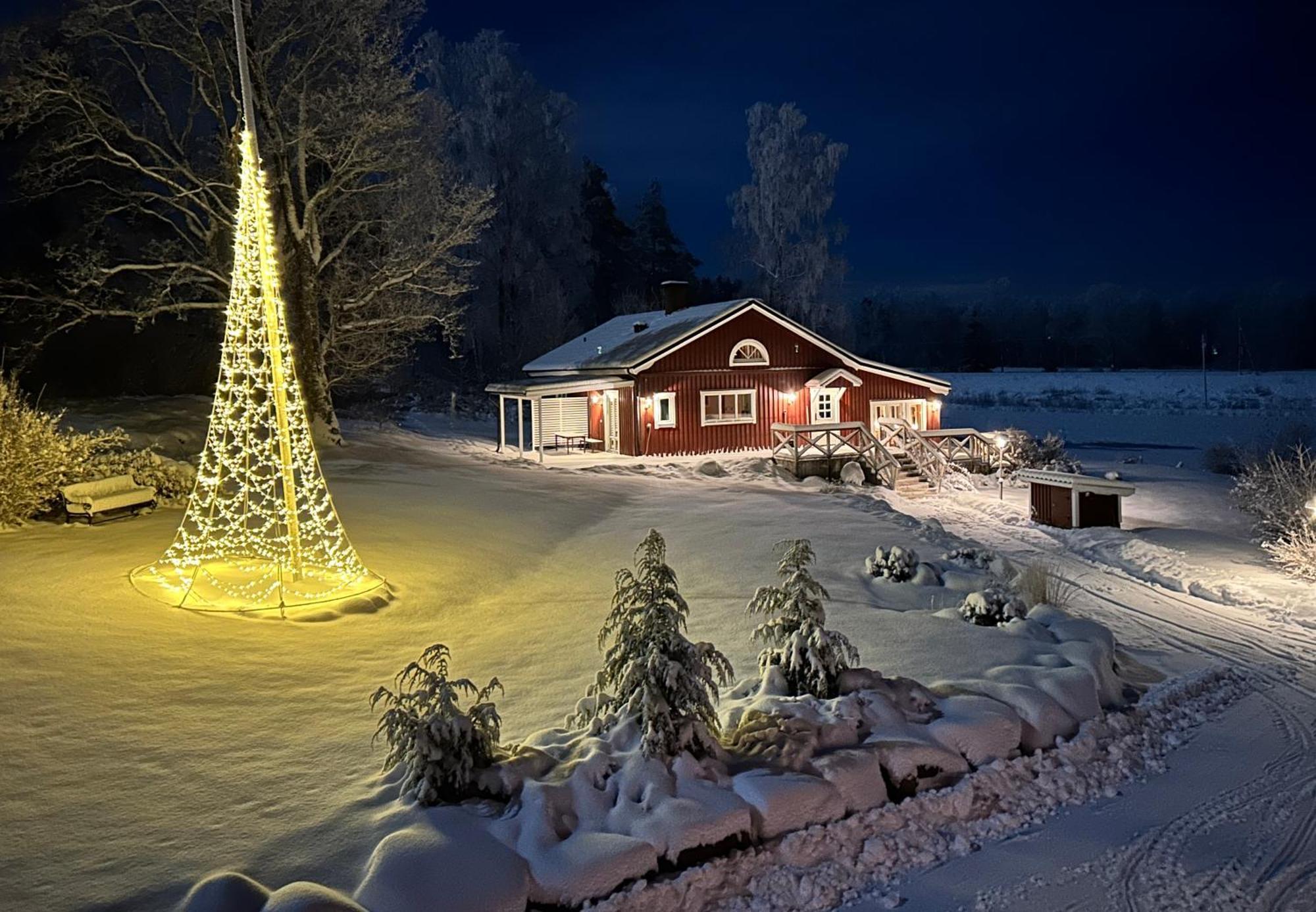 Villa Persas Kristinehamn Esterno foto